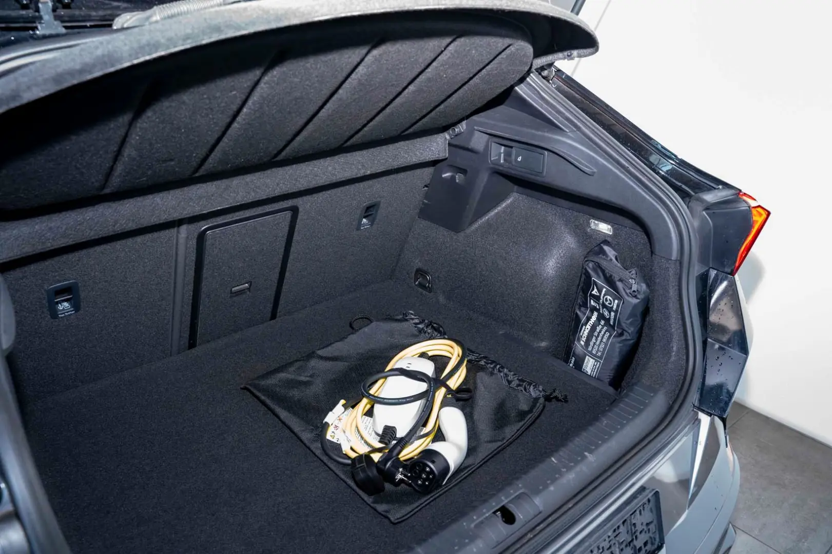 Formentor 1.4 e-Hybrid 150kW (204PS) 6-Gang-DSG