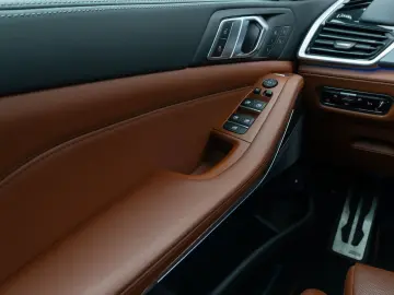 X5 xD45e M Sport Panorama 360°HUD HiFi NightVisi