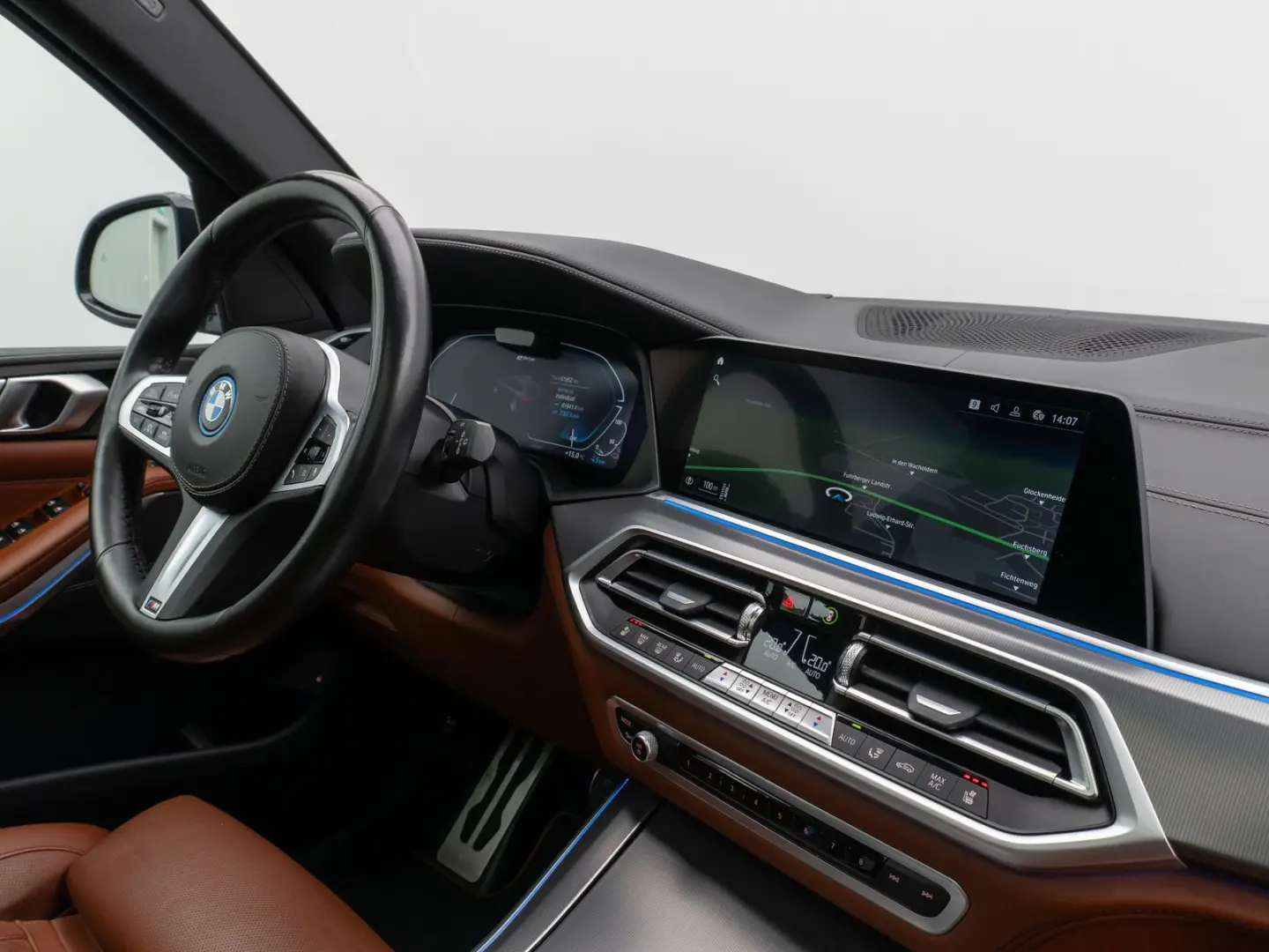X5 xD45e M Sport Panorama 360°HUD HiFi NightVisi