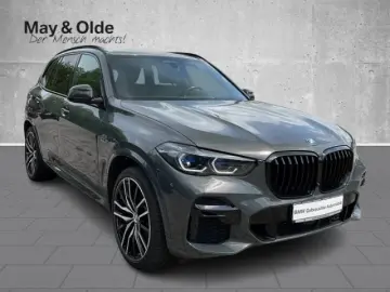 X5 xDrive45e M Sport HUD NightVi. AHK Laser Pano