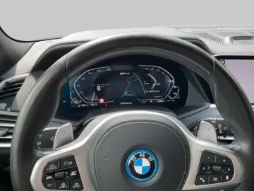 X5 xDrive45e M Sport HUD NightVi. AHK Laser Pano