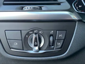 X4 M40i Navi Kamera Sportsitze HiFi LED