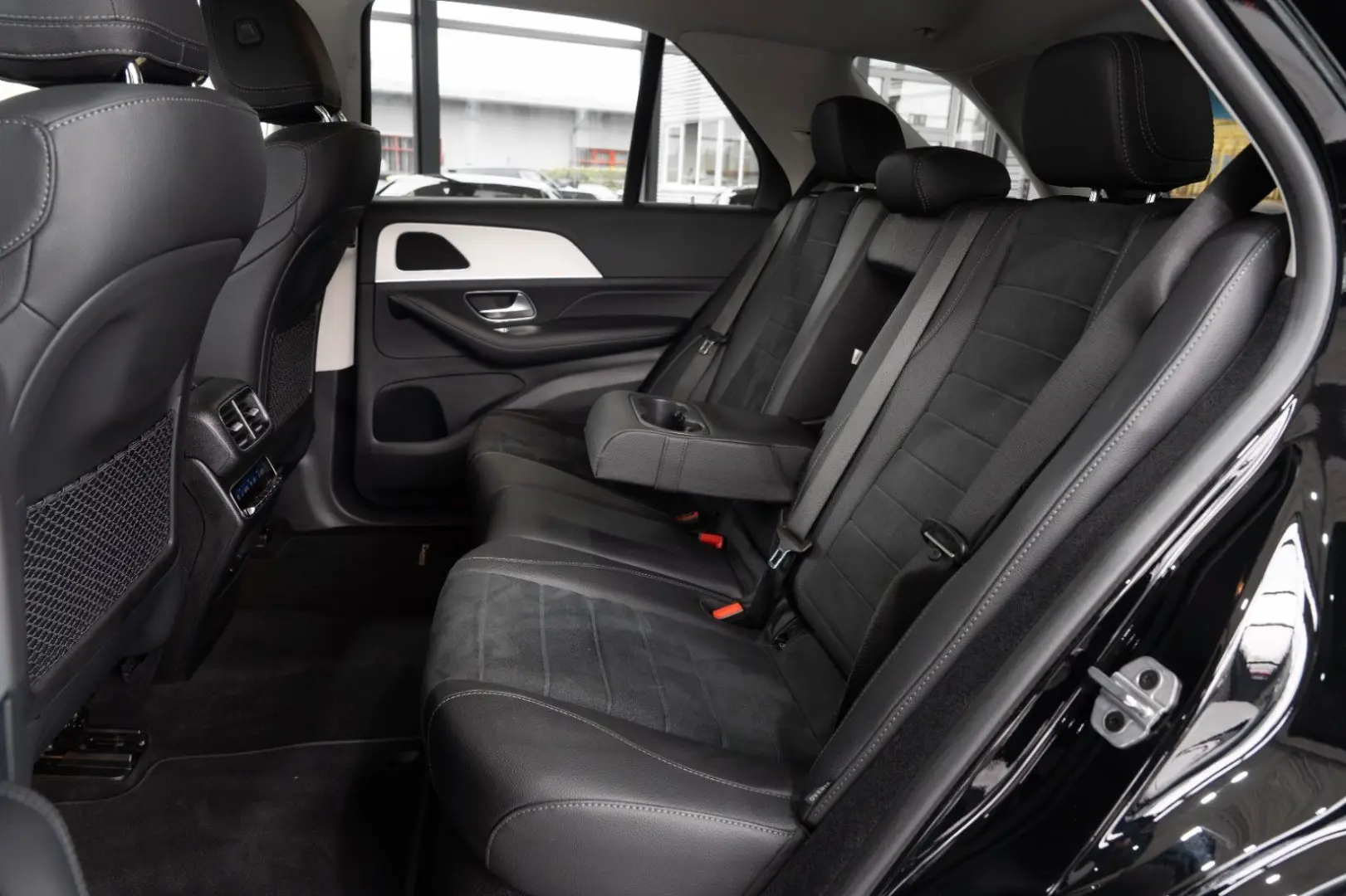 GLE 350 e 4M*AMG-LINE*NIGHT*LEDER*NAVI*21