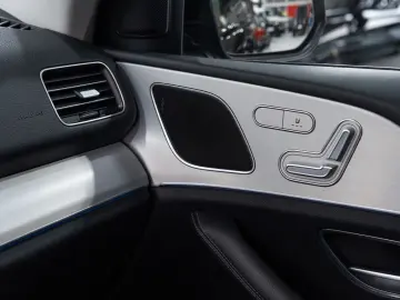 GLE 350 e 4M*AMG-LINE*NIGHT*LEDER*NAVI*21
