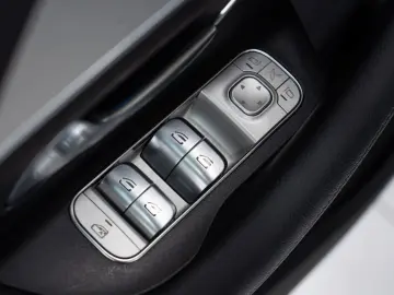 GLE 350 e 4M*AMG-LINE*NIGHT*LEDER*NAVI*21