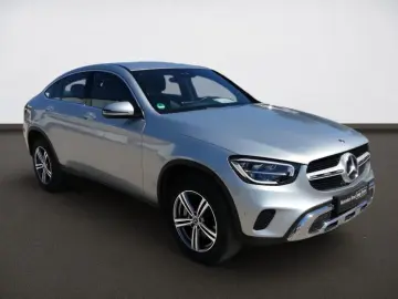 GLC 300 e 4M Coupé RKam*AHK*Distr*Memory*MBUX*9G