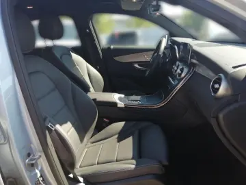 GLC 300 e 4M Coupé RKam*AHK*Distr*Memory*MBUX*9G
