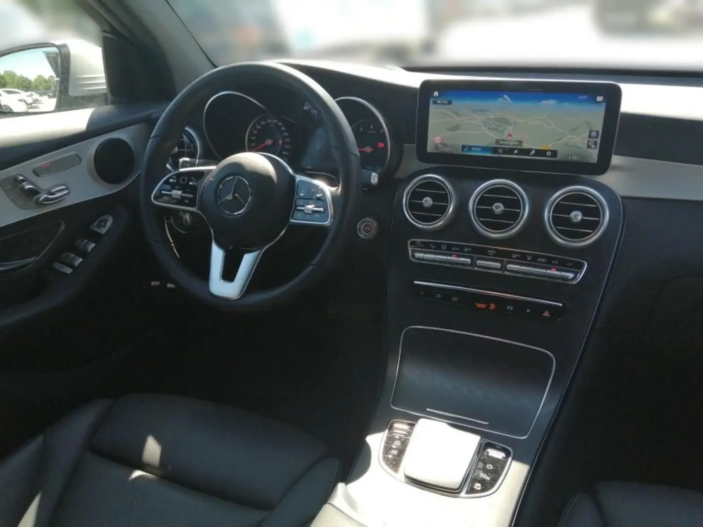 GLC 300 e 4M Coupé RKam*AHK*Distr*Memory*MBUX*9G
