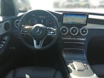 GLC 300 e 4M Coupé RKam*AHK*Distr*Memory*MBUX*9G