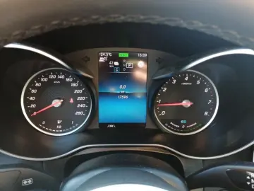 GLC 300 e 4M Coupé RKam*AHK*Distr*Memory*MBUX*9G