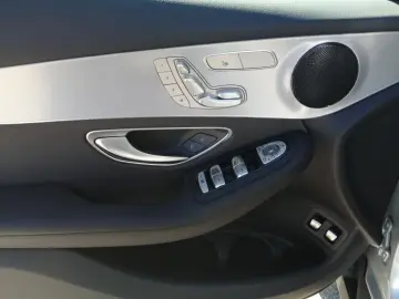 GLC 300 e 4M Coupé RKam*AHK*Distr*Memory*MBUX*9G