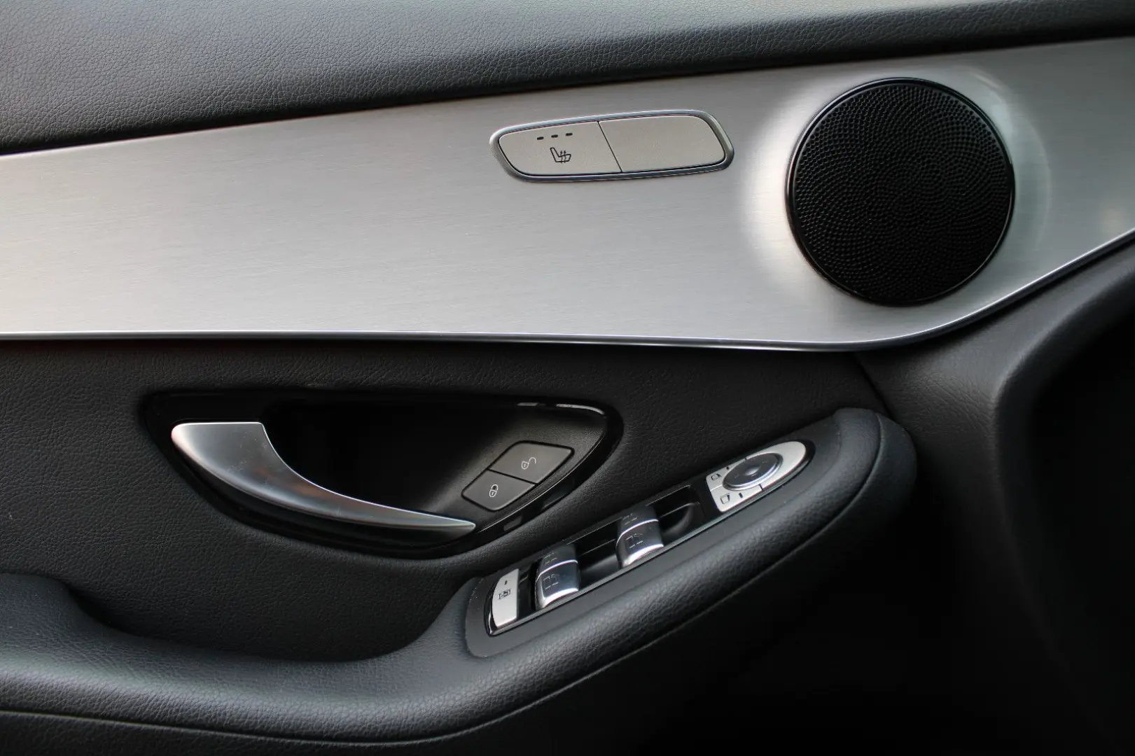 GLC 300e 4Matic/Navi/Leder/Kamera/Standhzg/AHK