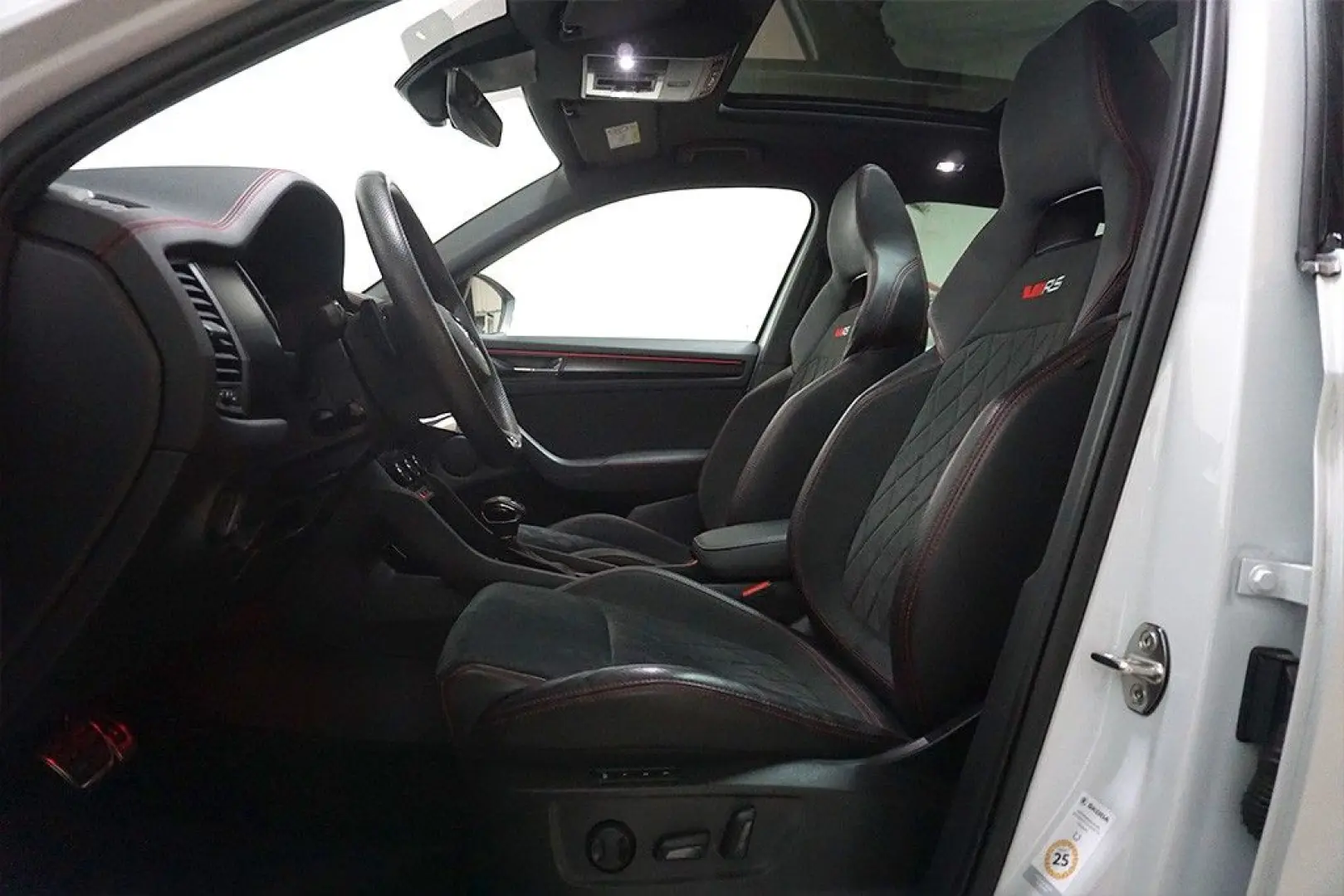 Kodiaq 2.0TSI DSG RS 4x4 Virtual Pano AHK Navi