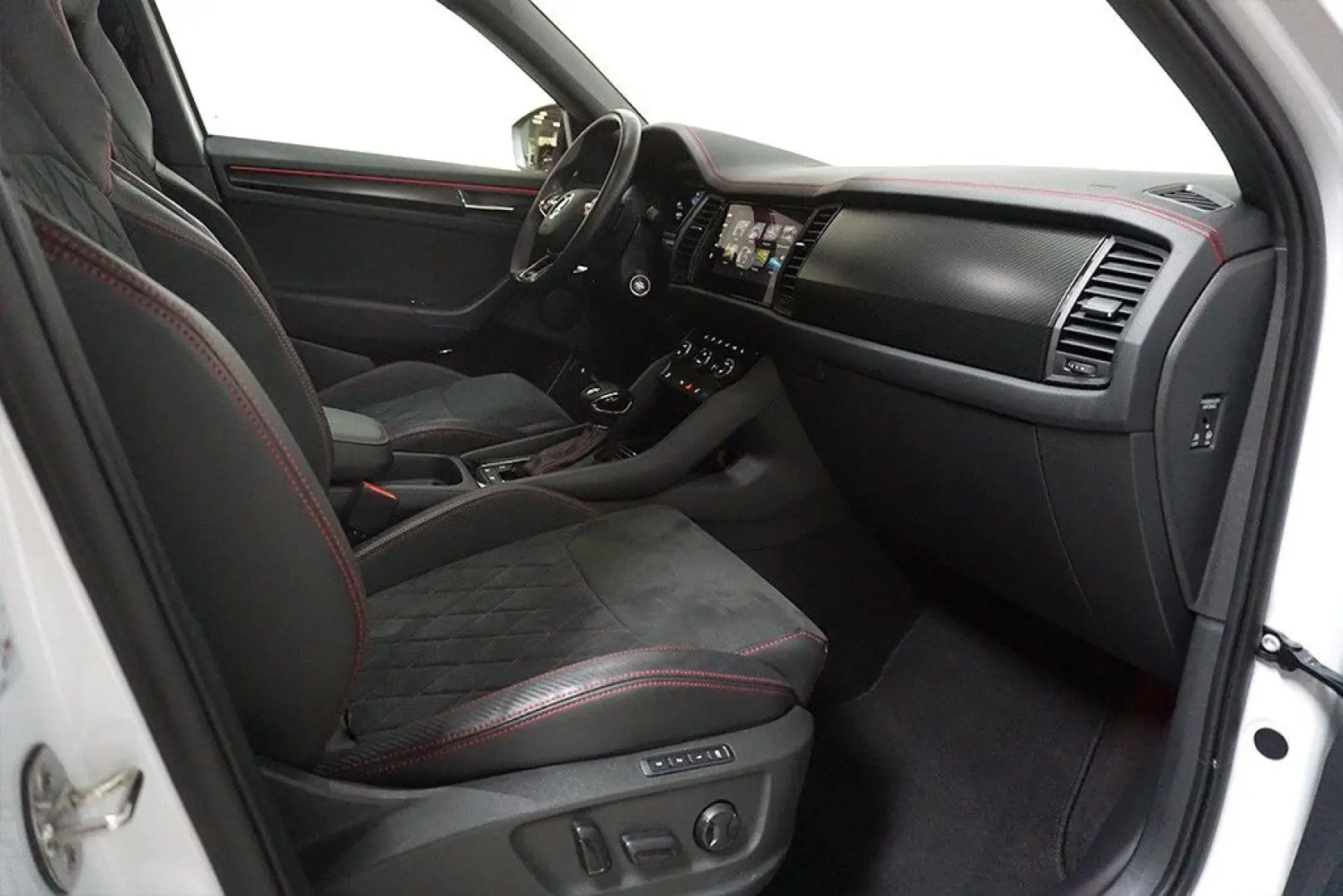 Kodiaq 2.0TSI DSG RS 4x4 Virtual Pano AHK Navi