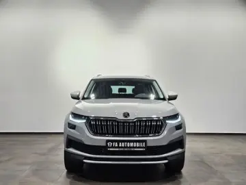 Kodiaq 4x4 Sportline Kameras Matrix ACC AHK 19''