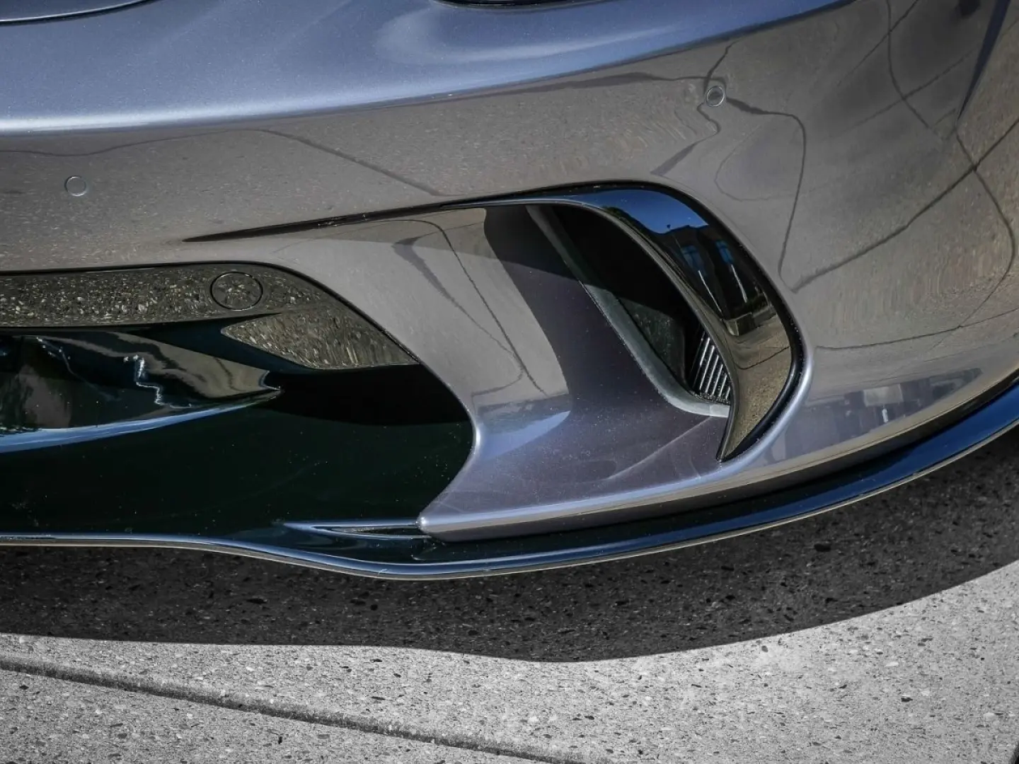 GT S MY25 Luxe, MSO Black Pack, Sports Exhaust