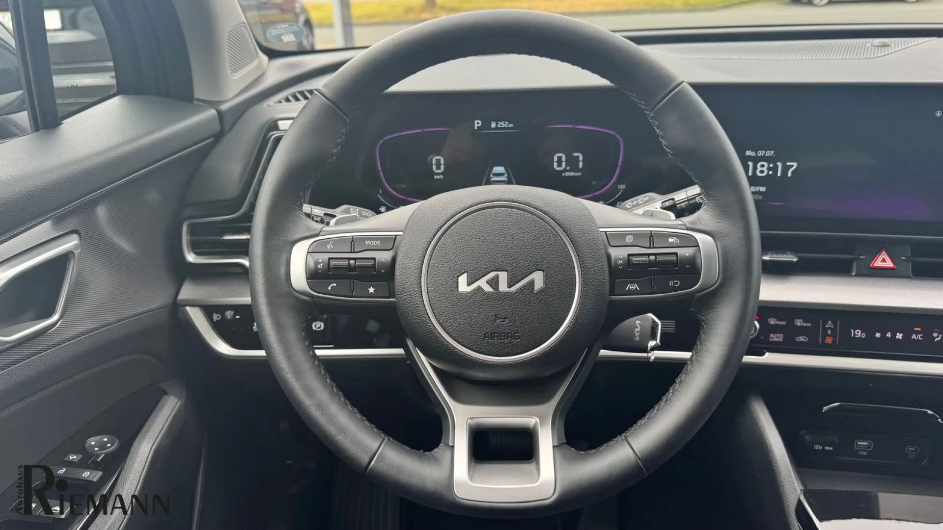 Sportage 1.6 T-GDI 48V DCT Vision + Komfort-Pake