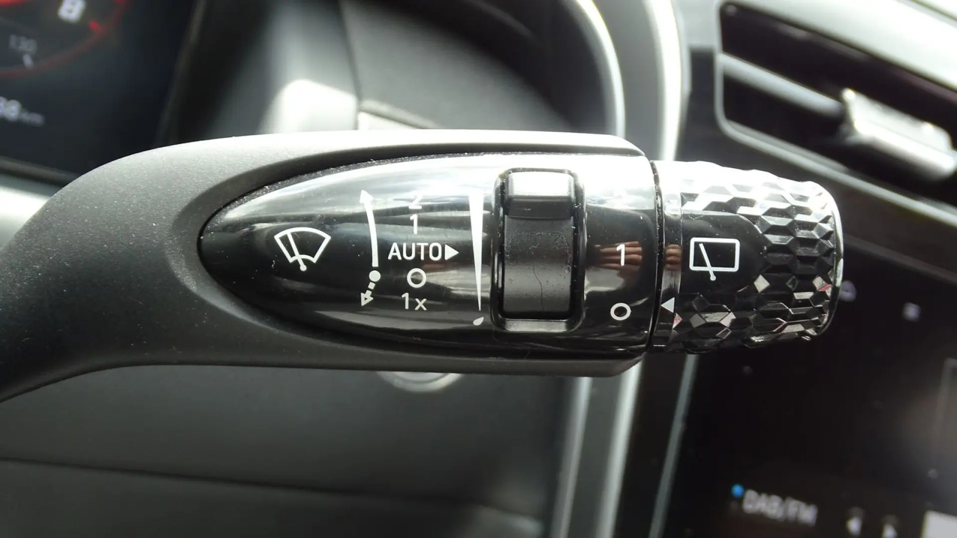 Tucson 1.6T-GDI mHev LED Navi SHZ Kam MirrorLink