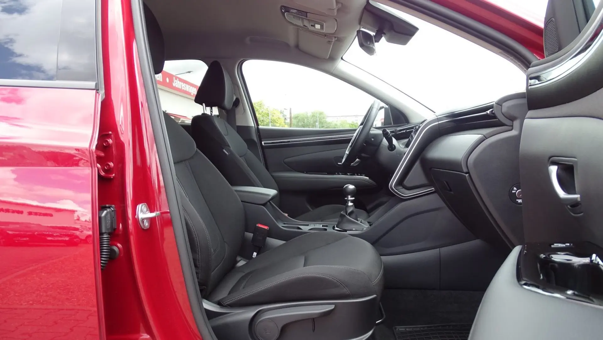Tucson 1.6T-GDI mHev LED Navi SHZ Kam MirrorLink