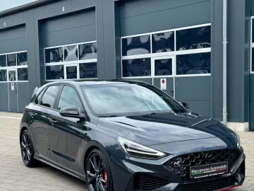 i30 2.0 T-GDI N Performance DCT  Panorama 1 Hand