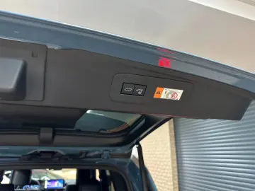 Toyota Land Cruiser in T2 Hybrid 2.4 1st Edition