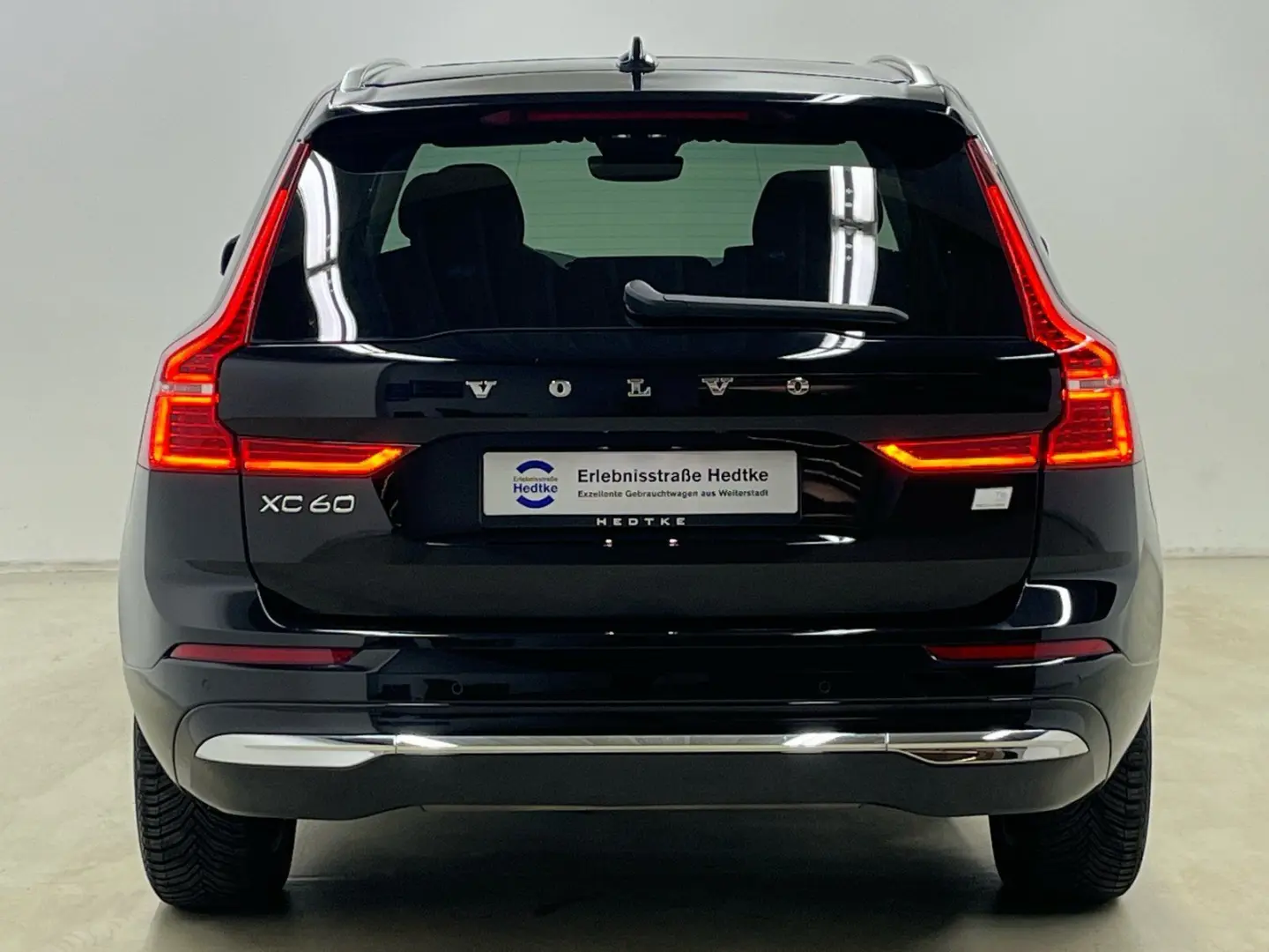 VOLVO XC60 T6 Recharge AWD Plus Bright 19