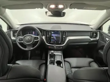 VOLVO XC60 T6 Recharge AWD Plus Bright 19