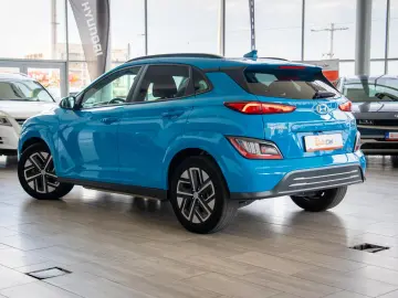 Hyundai Kona Long Range