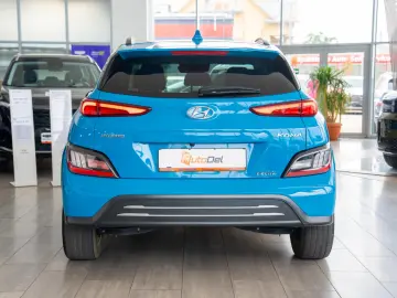 Hyundai Kona Long Range
