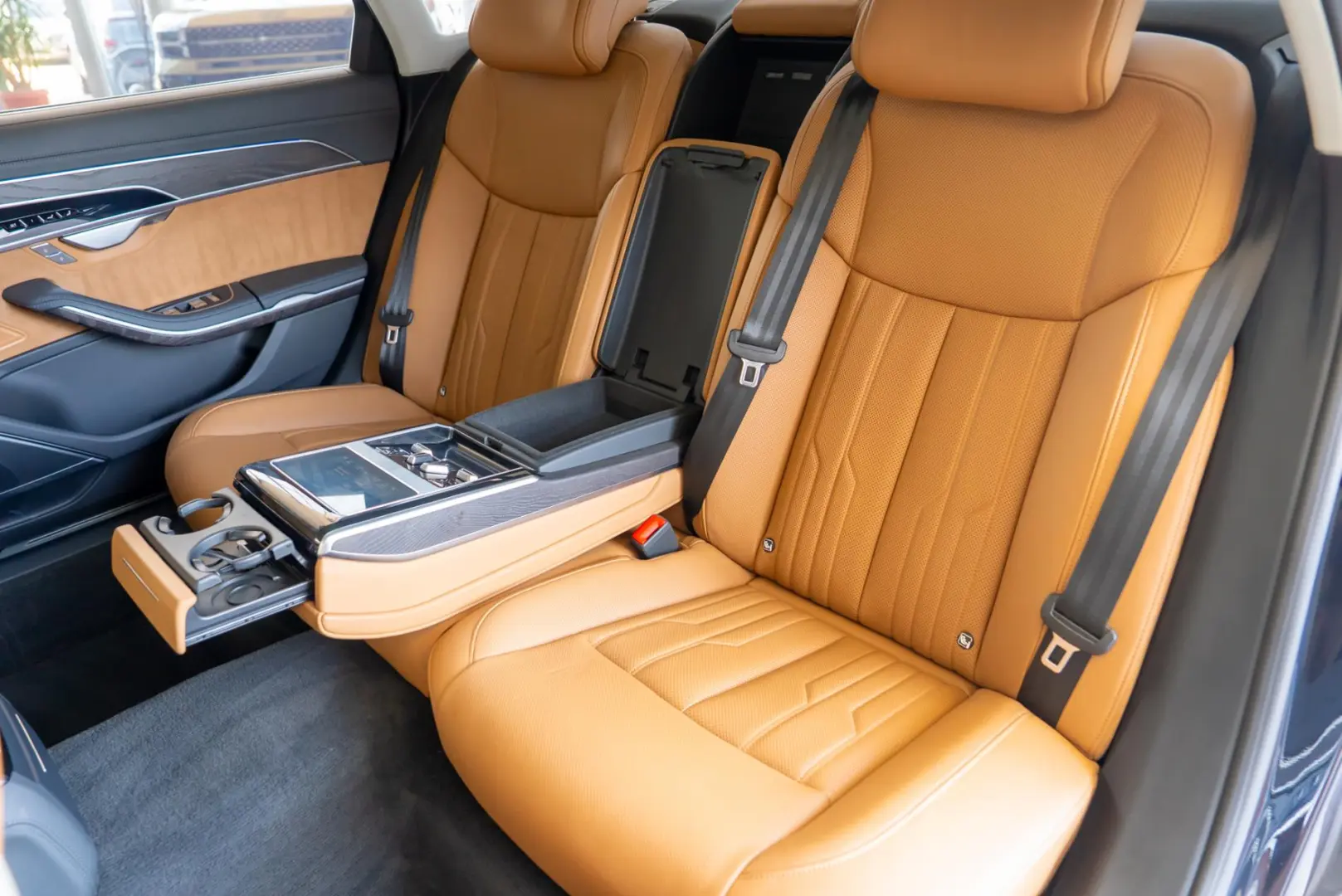 Audi A8 Long 60TFSIe 3.0 Plug-in Hybrid Quattro