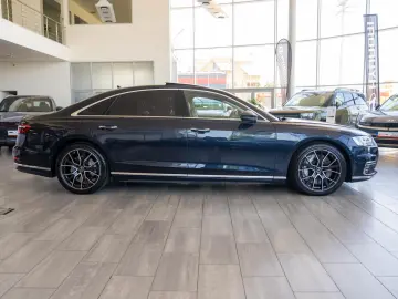 Audi A8 Long 60TFSIe 3.0 Plug-in Hybrid Quattro