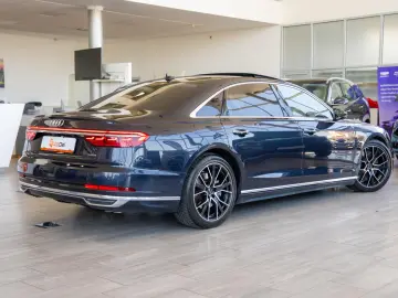 Audi A8 Long 60TFSIe 3.0 Plug-in Hybrid Quattro