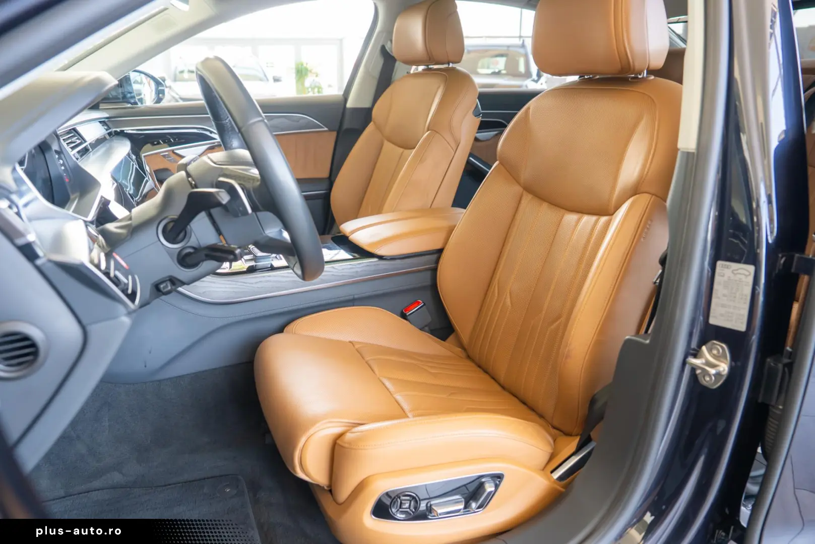 Audi A8 Long 60TFSIe 3.0 Plug-in Hybrid Quattro