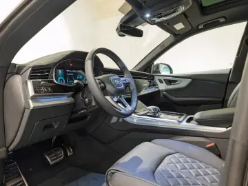 Audi Q8 45 TDI quattro S line*Panorama B&W