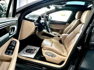 Macan 2.0 Turbo 245cv PDK - NEW-LIFT
