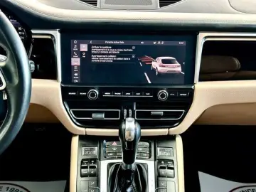 Macan 2.0 Turbo 245cv PDK - NEW-LIFT