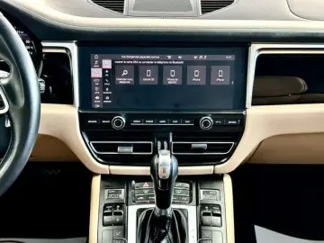 Macan 2.0 Turbo 245cv PDK - NEW-LIFT