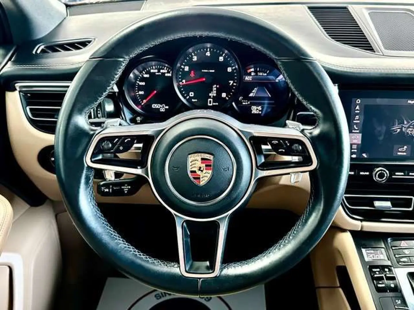 Macan 2.0 Turbo 245cv PDK - NEW-LIFT