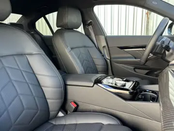 BMW 520i Lim M Sport Pro DA/PA+,HUD