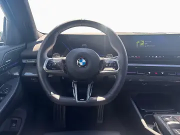 BMW 520i M Sport Shadow Line