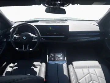 BMW 520i M Sport Shadow Line