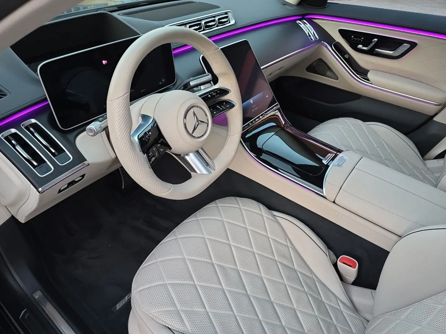 S 500 4Matic AMG-LINE Panorama Sitzbelüftung