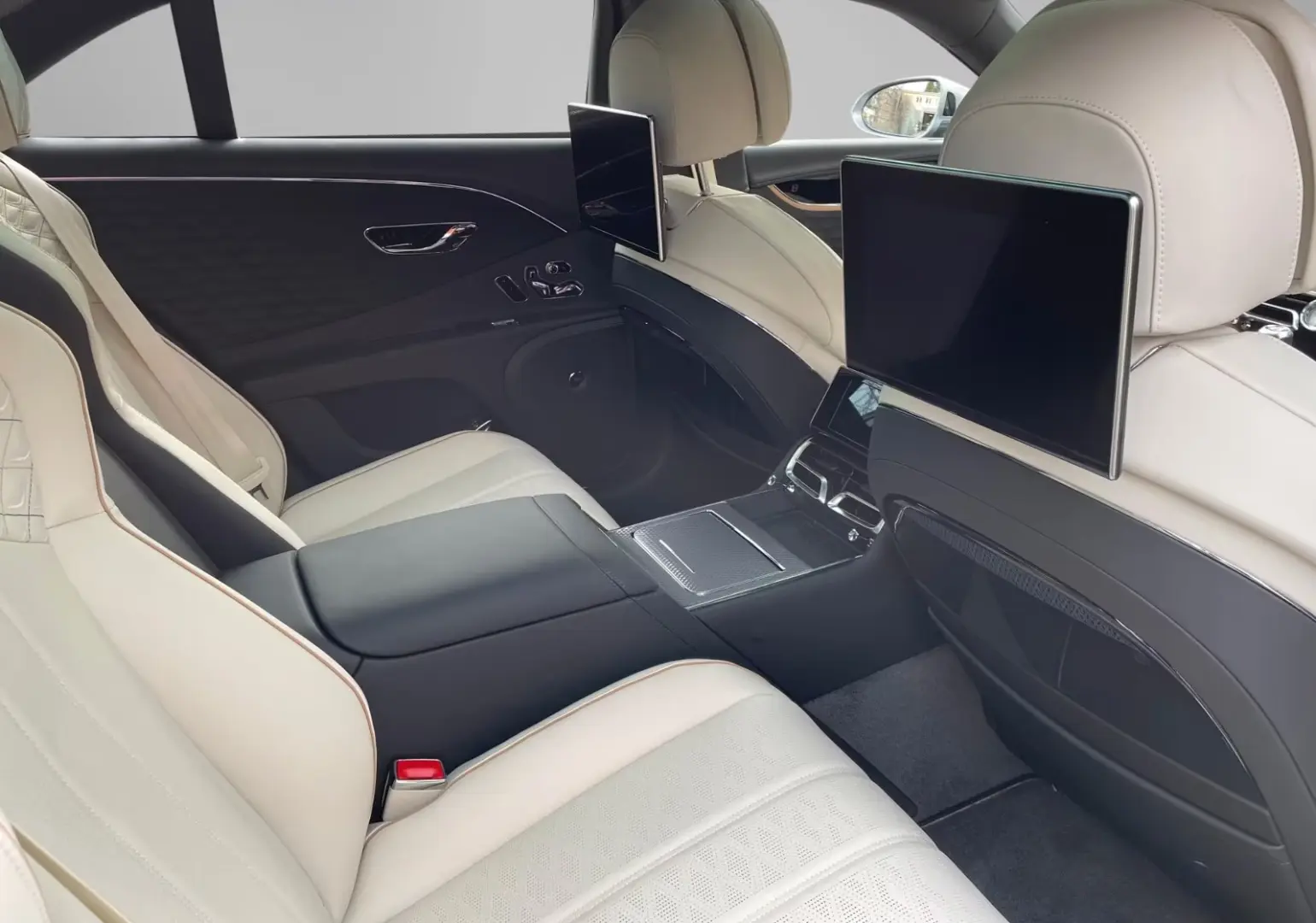 Bentley Flying Spur Mulliner NEW MODEL Bicolor
