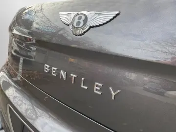 Bentley Flying Spur Mulliner NEW MODEL Bicolor