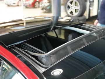 C 300 de AMG Line Night Leder Pano Fahrassistenz