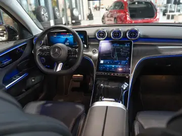C 300 de AMG Line Night Leder Pano Fahrassistenz