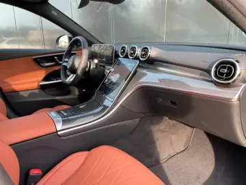 C 300 de 4Matic AMG +LED+MBUX+PANO+KEYLESS+