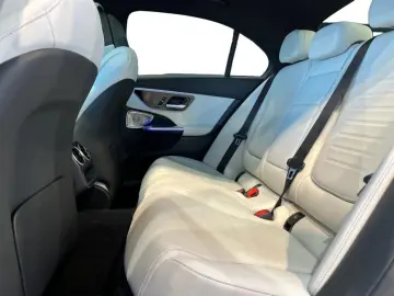 C 300 AMG **Burmester+Pano+Night