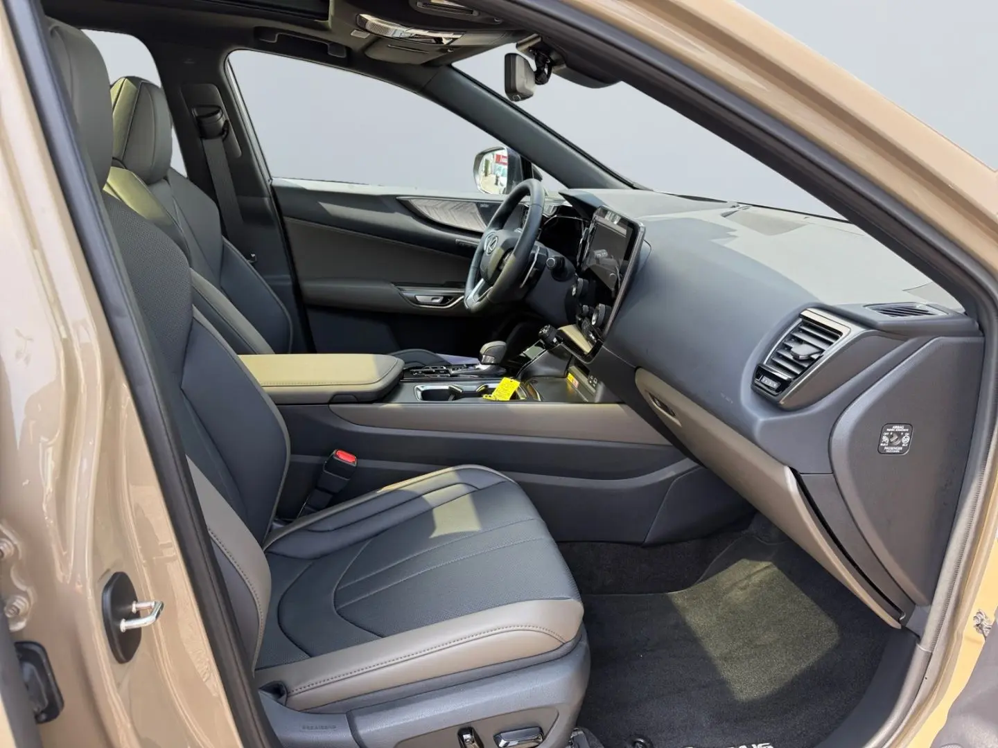 NX 350h E-FOUR Overtrail *LED*Pano*360*HUD*Navi*