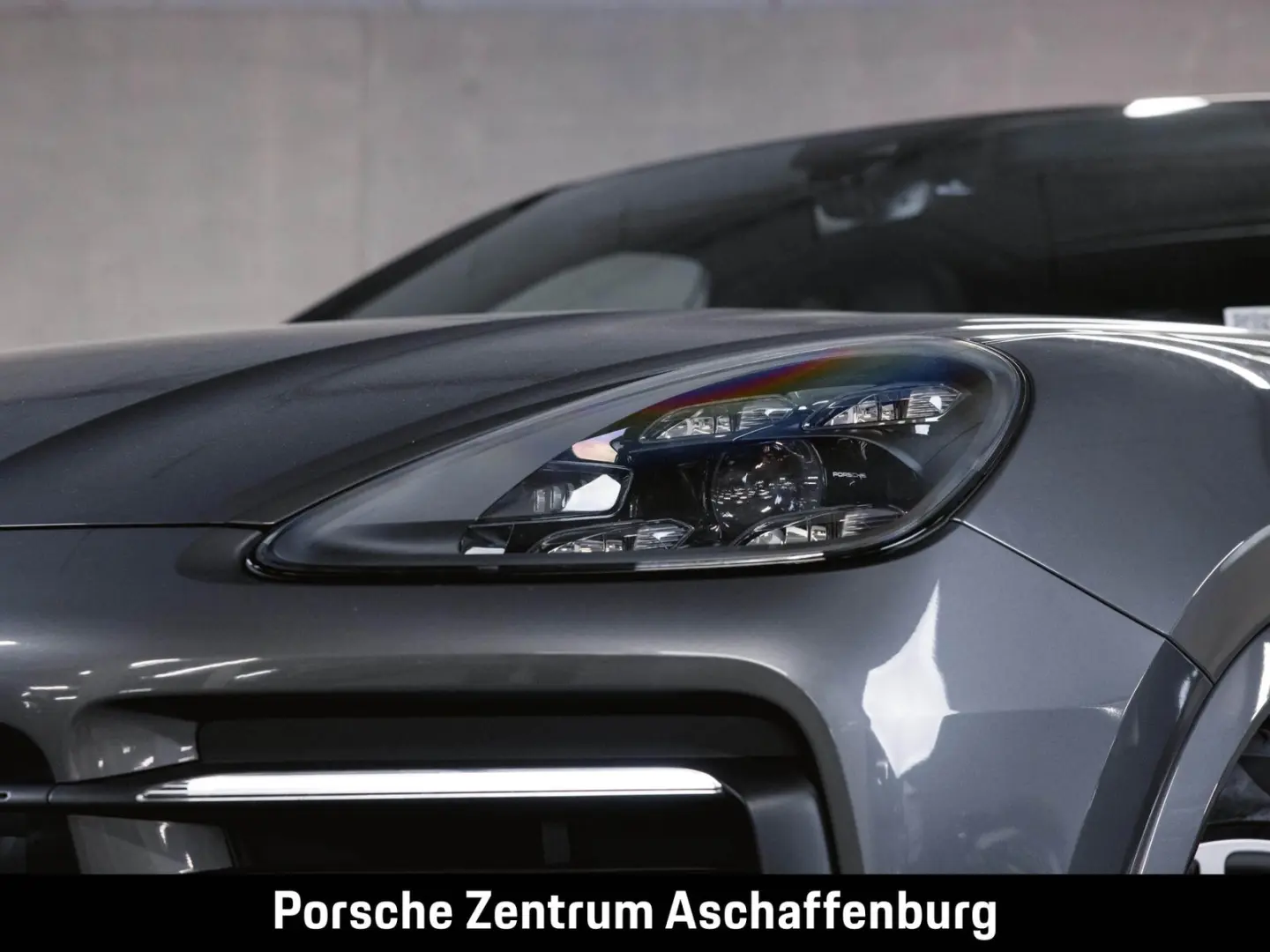 Cayenne Coupé Luftfederung Sportabgasanlage